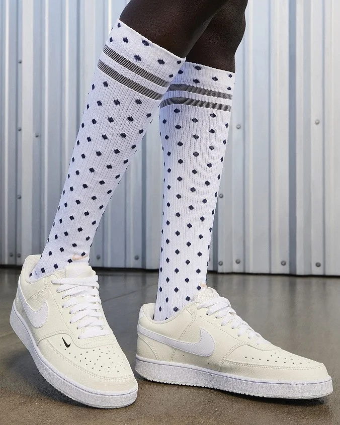 Кроссовки женские Nike Court Vision Low Next Nature White/Black/Pale Ivory